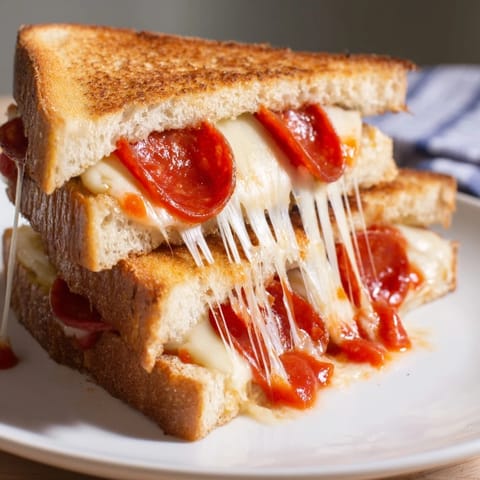 Pizza Grilled Cheese Delight